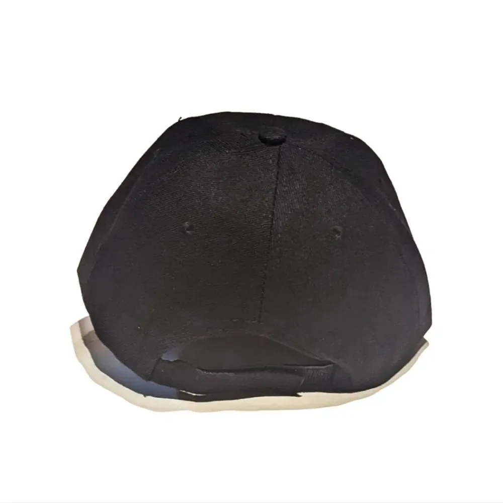 Love Cats Embroidered Hat: Creative Affection, Playful Typography, Comfortable F